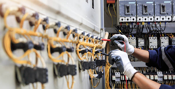Professional Electrician technician working in Lowell, OR